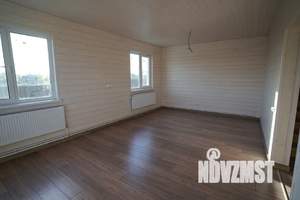 Коттедж 130м², 2-этажный, участок 6 сот.  