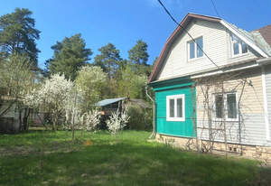 Дом 70м², 2-этажный, участок 7 сот.  