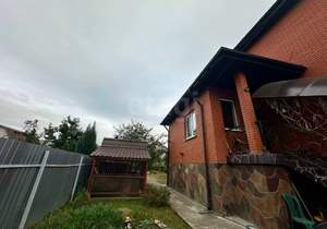 Дом 236м&sup2;, 2-этажный, участок 8 сот.  