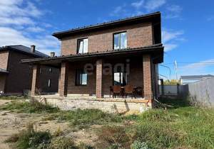 Дом 180м², 2-этажный, участок 6 сот.  