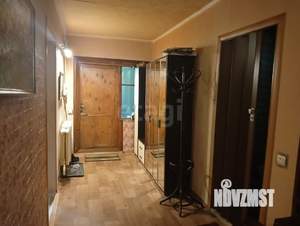 Дом 200м², 2-этажный, участок 6 сот.  