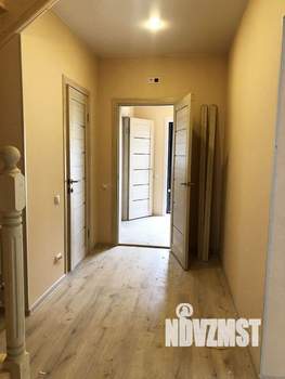 Дом 110м², 2-этажный, участок 9 сот.  