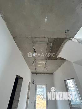 Дом 200м&sup2;, 2-этажный, участок 6 сот.  