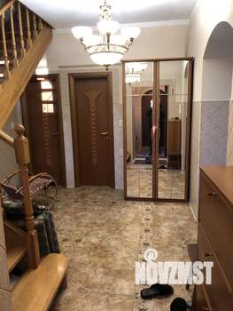 Дом 100м², 2-этажный, участок 4 сот.  