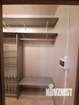 Таунхаус 240м², 3-этажный, участок 1 сот.  
