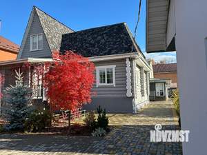 Коттедж 120м&sup2;, 2-этажный, участок 12 сот.  