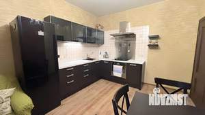 Дом 120м², 2-этажный, участок 6 сот.  