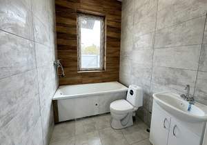 Дом 110м&sup2;, 1-этажный, участок 6 сот.  