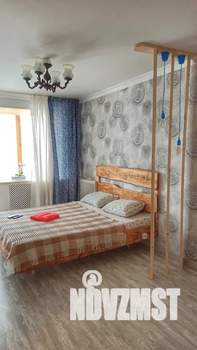 1-к квартира, посуточно, 40м2, 5/5 этаж