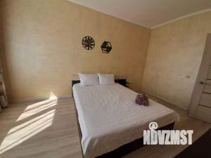 1-к квартира, посуточно, 38м2, 1/1 этаж