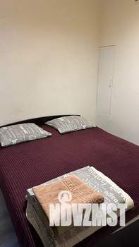 1-к квартира, посуточно, 42м2, 17/22 этаж