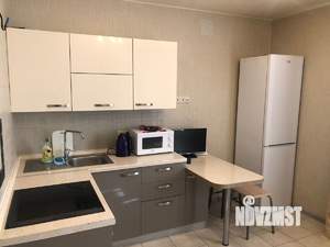 Студия квартира, посуточно, 39м2, 13/17 этаж