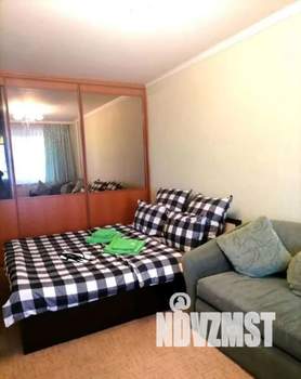 1-к квартира, посуточно, 35м2, 7/14 этаж