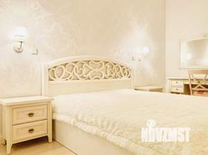 3-к квартира, на длительный срок, 120м2, 10/21 этаж