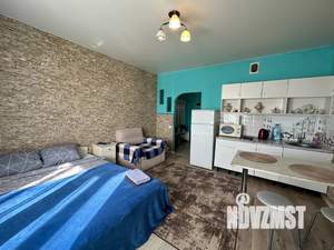 Студия квартира, посуточно, 30м2, 1/15 этаж