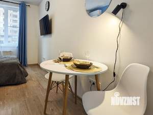Студия квартира, посуточно, 20м2, 1/22 этаж