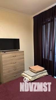 1-к квартира, посуточно, 42м2, 17/22 этаж