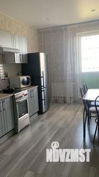 1-к квартира, посуточно, 45м2, 12/23 этаж