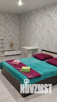 1-к квартира, посуточно, 37м2, 1/21 этаж