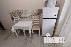 1-к квартира, посуточно, 36м2, 3/18 этаж