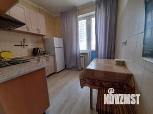 1-к квартира, посуточно, 38м2, 1/1 этаж