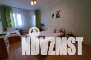 1-к квартира, посуточно, 39м2, 19/21 этаж