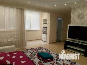 1-к квартира, посуточно, 45м2, 2/17 этаж