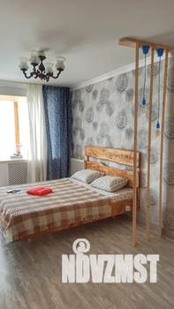 1-к квартира, посуточно, 40м2, 5/5 этаж