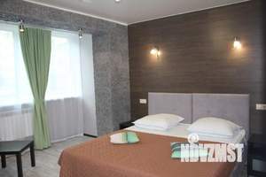 2-к квартира, посуточно, 50м2, 1/1 этаж