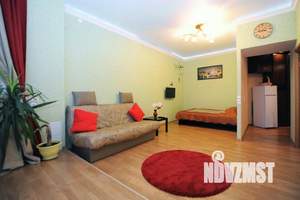 1-к квартира, посуточно, 50м2, 1/1 этаж