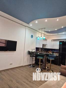 2-к квартира, посуточно, 54м2, 11/18 этаж