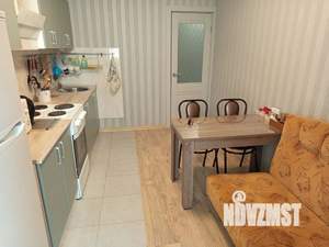 1-к квартира, посуточно, 38м2, 10/21 этаж