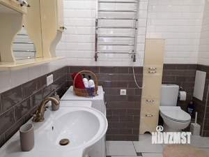2-к квартира, посуточно, 45м2, 1/1 этаж