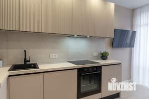 1-к квартира, посуточно, 39м2, 21/22 этаж