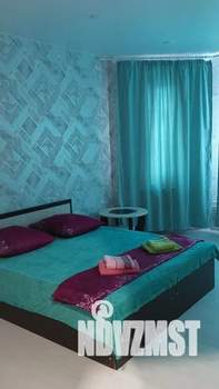 1-к квартира, посуточно, 37м2, 1/21 этаж