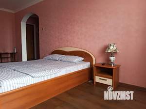 1-к квартира, посуточно, 40м2, 15/17 этаж