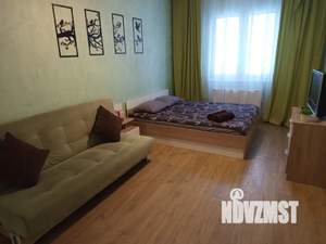 1-к квартира, посуточно, 38м2, 3/21 этаж