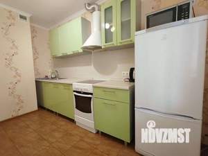 1-к квартира, посуточно, 43м2, 1/1 этаж