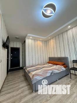 1-к квартира, посуточно, 35м2, 6/22 этаж