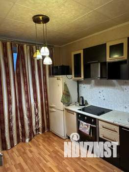 1-к квартира, посуточно, 37м2, 1/17 этаж