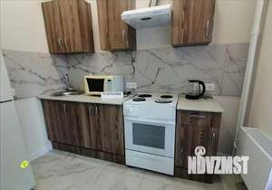 1-к квартира, посуточно, 18м2, 1/1 этаж