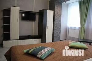 2-к квартира, посуточно, 50м2, 1/1 этаж