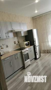 1-к квартира, посуточно, 45м2, 12/23 этаж