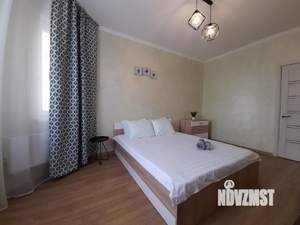 1-к квартира, посуточно, 36м2, 1/1 этаж