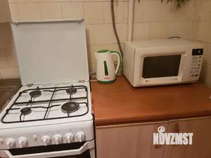 2-к квартира, посуточно, 48м2, 1/1 этаж