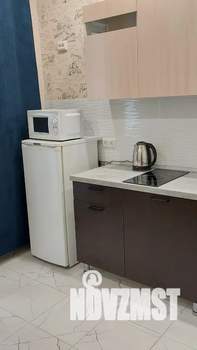 1-к квартира, посуточно, 37м2, 1/21 этаж