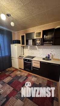 1-к квартира, посуточно, 37м2, 1/17 этаж