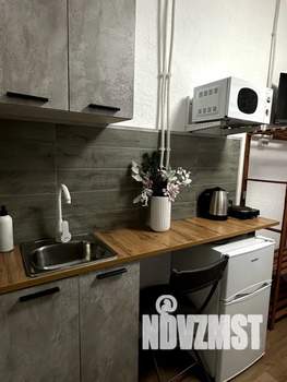 Студия квартира, посуточно, 18м2, 1/3 этаж