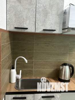 Студия квартира, посуточно, 23м2, 1/2 этаж