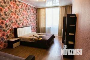 1-к квартира, посуточно, 50м2, 1/1 этаж